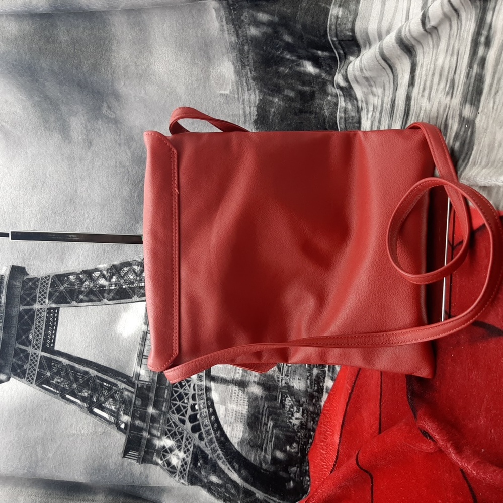 Hanner Clarke CrossBody Bag